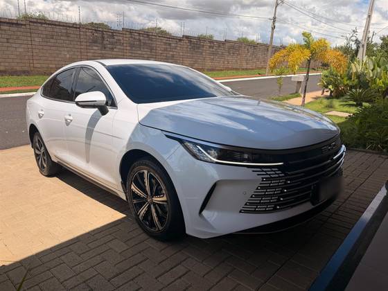 BYD KING 1.5 DM-I PHEV GS AUTOMÁTICO